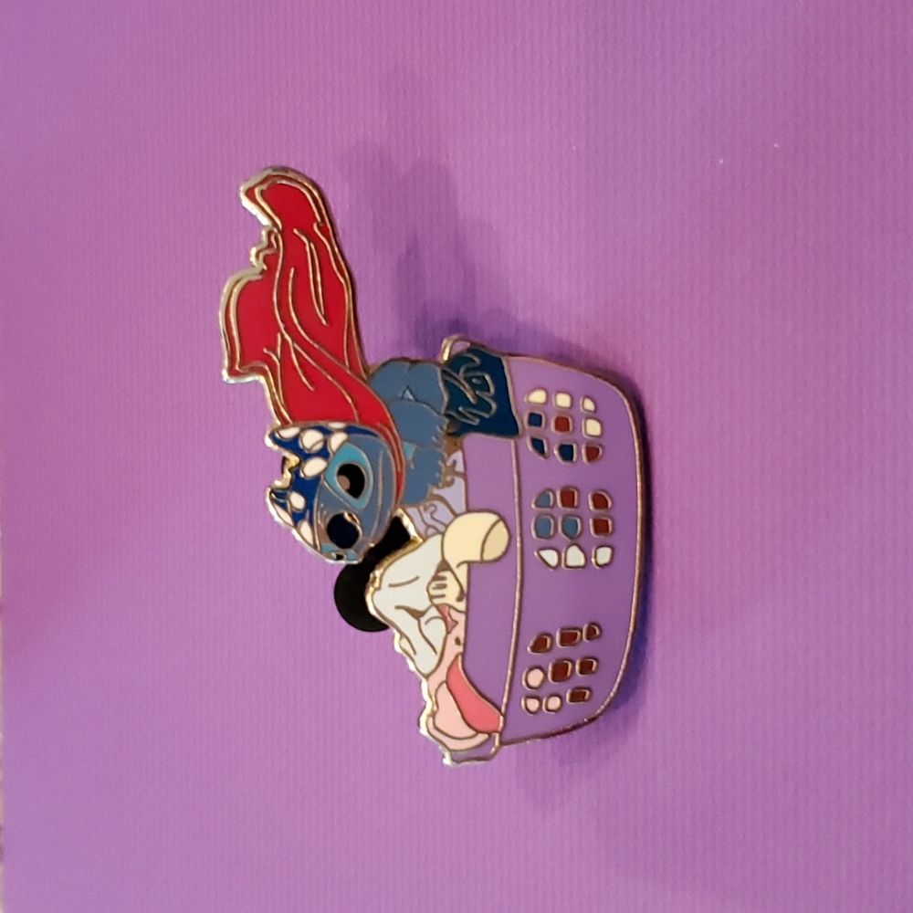 Disney Stitch pin